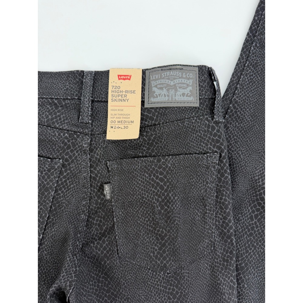 Levi's 720 High-Rise Super Skinny Jeans Womens 24 Black NWT Snakeskin Print - Picture 2 of 13